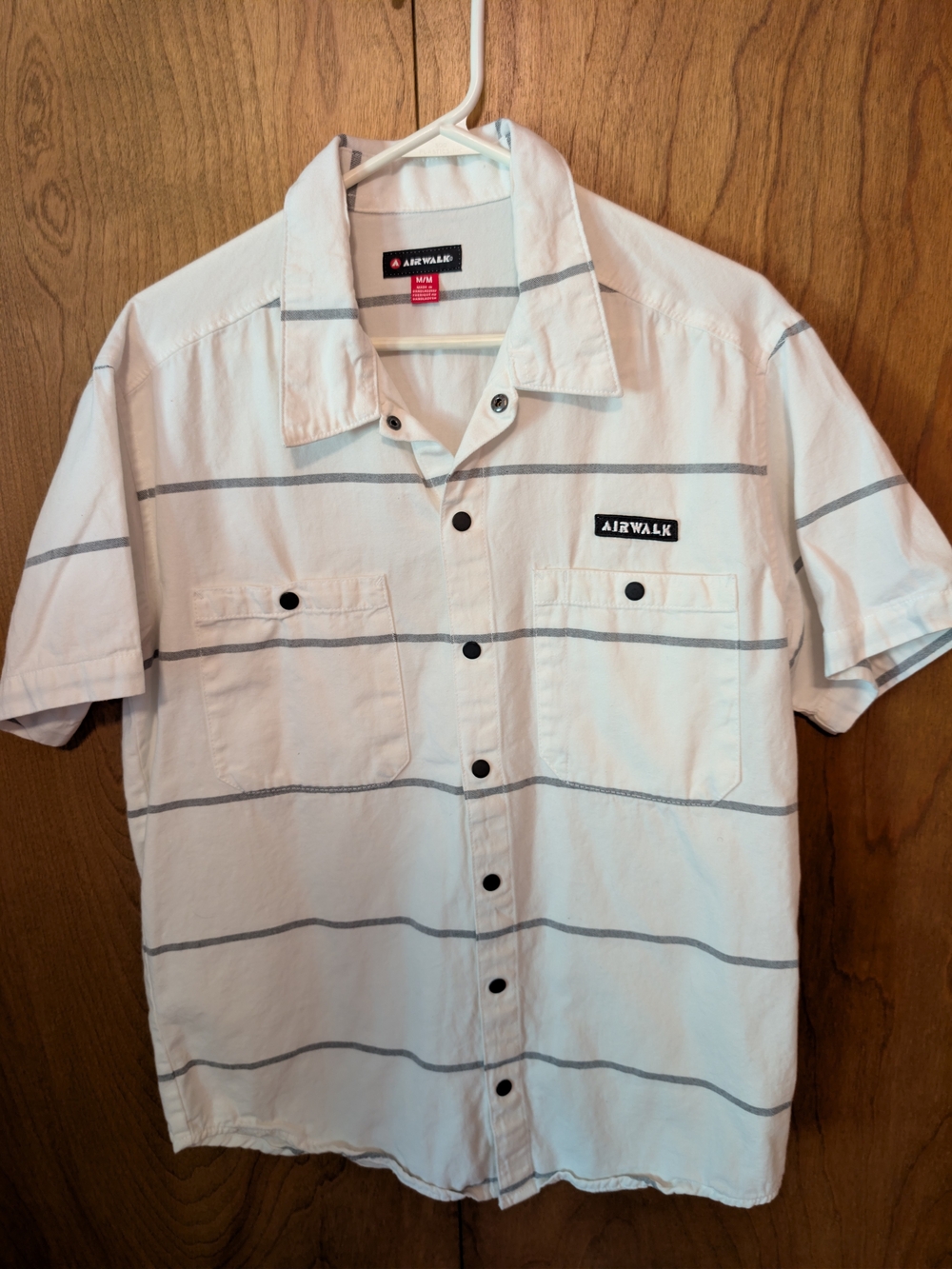 Airwalk Men’s White Short Sleeve Button-Down Shirt with Gray Stripes